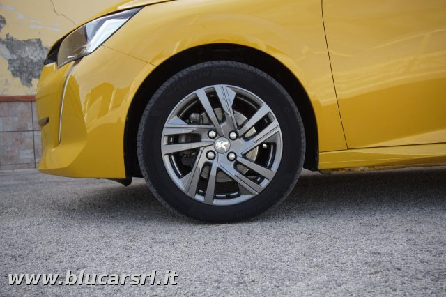 PEUGEOT 208 usata, con Sensore di luce