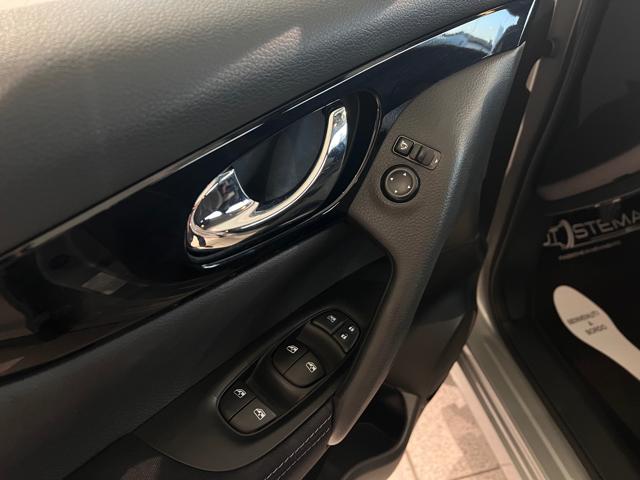 NISSAN Qashqai usata, con Sedile posteriore sdoppiato