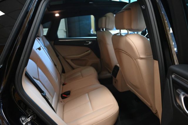 PORSCHE Macan usata 38