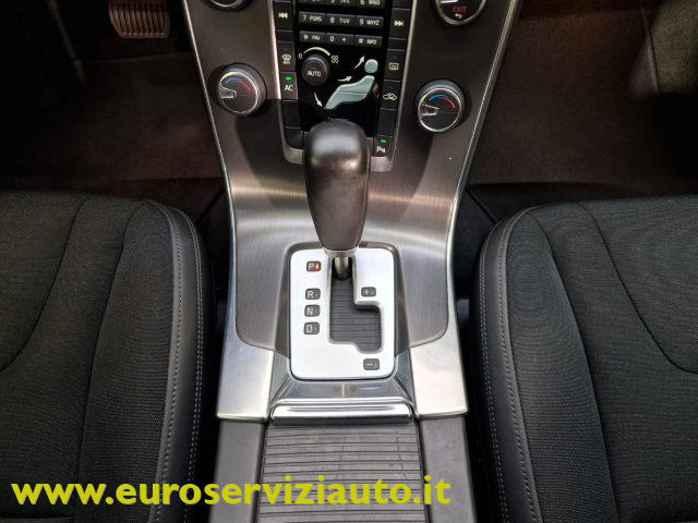 VOLVO V60 usata, con Bluetooth