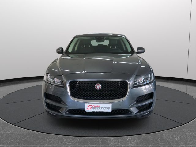 JAGUAR F-Pace usata, con Touch screen