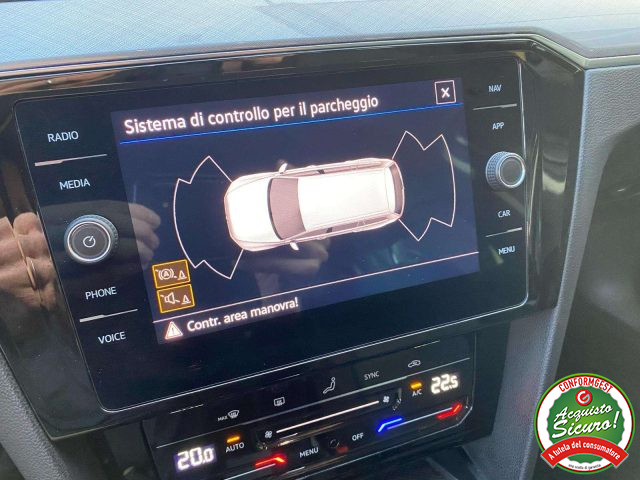 VOLKSWAGEN Passat Variant usata, con Cruise Control