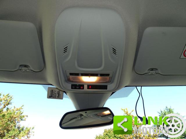 OPEL Grandland X usata, con USB