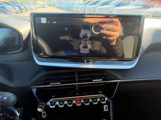 PEUGEOT 2008 usata, con Bluetooth