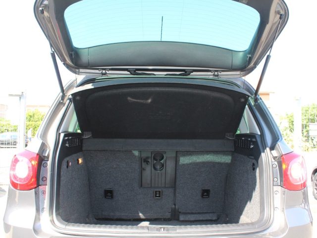 VOLKSWAGEN Tiguan usata 32