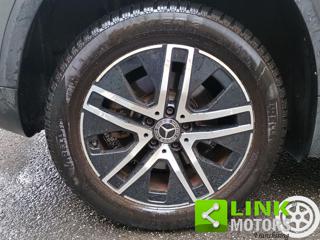 MERCEDES-BENZ GLA 250 usata, con Autoradio