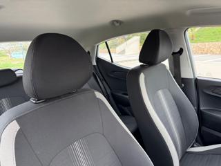 HYUNDAI i10 usata 64