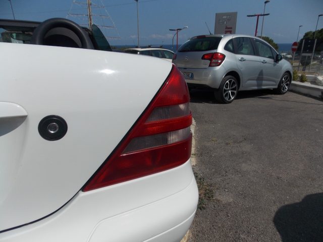 MERCEDES-BENZ SLK 200 usata 39