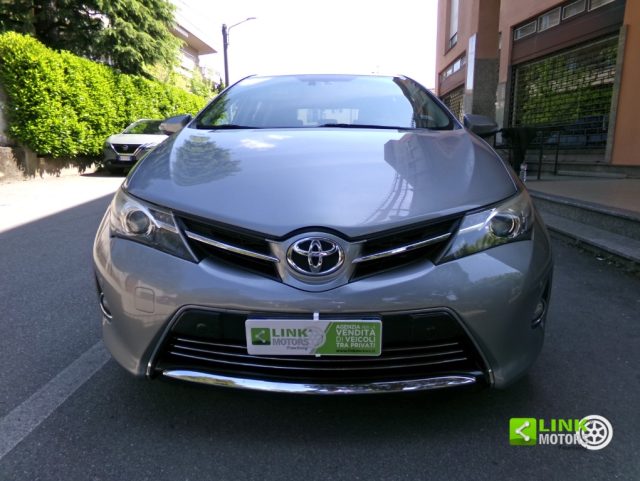 TOYOTA Auris usata, con Filtro antiparticolato