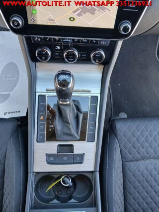 SKODA Superb usata, con Autoradio digitale