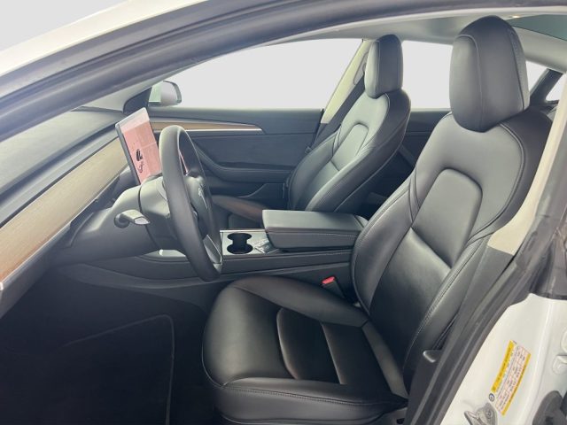 TESLA Model 3 usata 8