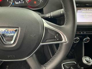 DACIA Duster usata 13