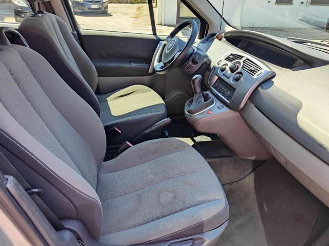 RENAULT Scenic usata, con Chiusura centralizzata