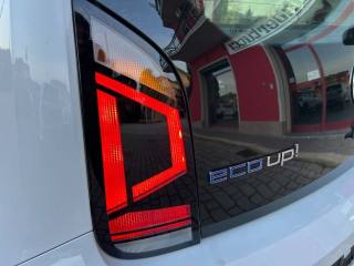 VOLKSWAGEN up! usata, con ESP