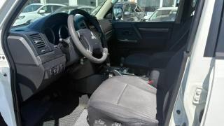 MITSUBISHI Pajero usata, con Chiusura centralizzata