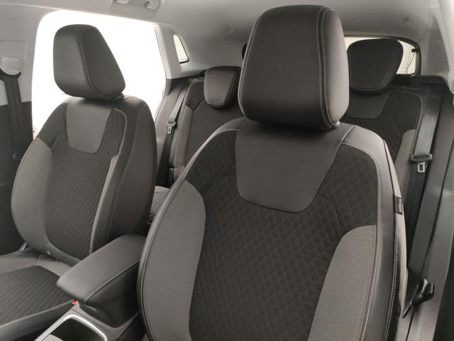 OPEL Grandland X usata, con Controllo automatico clima