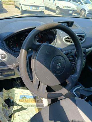 RENAULT Clio usata, con Airbag Passeggero