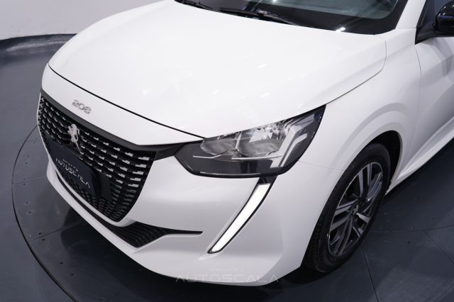 PEUGEOT 208 usata, con Sensore di luce