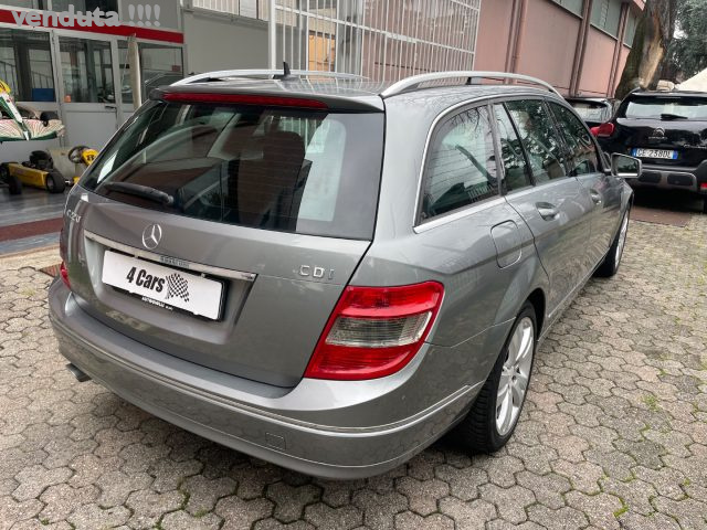 MERCEDES-BENZ C 220 usata, con Chiusura centralizzata