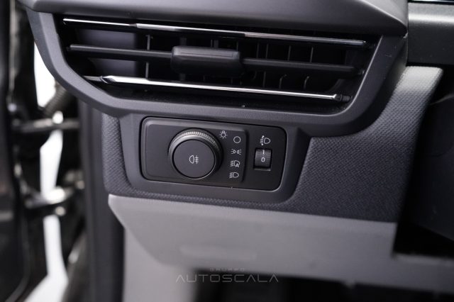 FORD Tourneo Custom usata, con Volante in pelle
