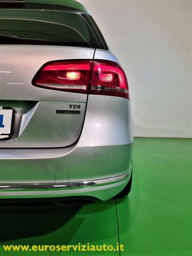 VOLKSWAGEN Passat usata 55