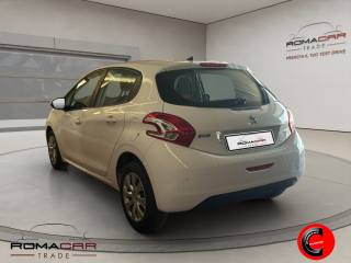 PEUGEOT 208 usata, con Alzacristalli elettrici
