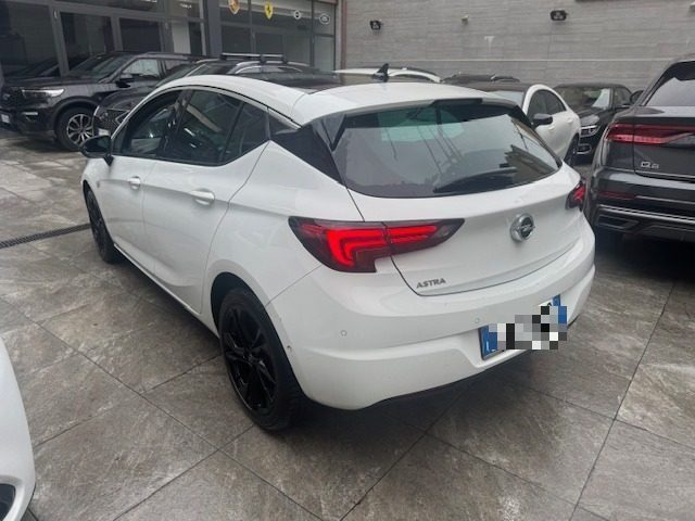 OPEL Astra usata, con Alzacristalli elettrici