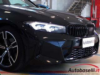 BMW 320 usata, con Fari LED