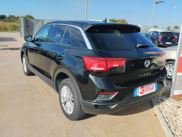 VOLKSWAGEN T-Roc usata, con Autoradio
