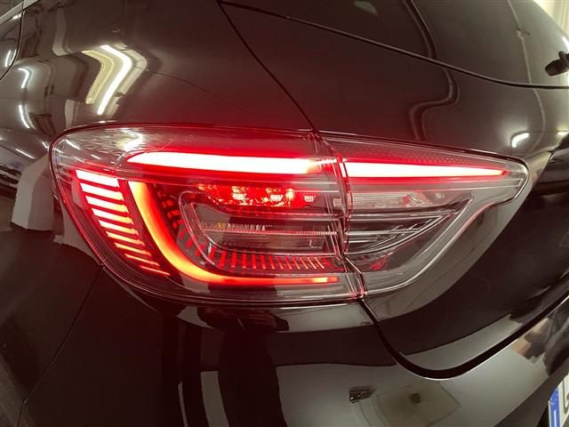 RENAULT Clio usata, con Climatizzatore