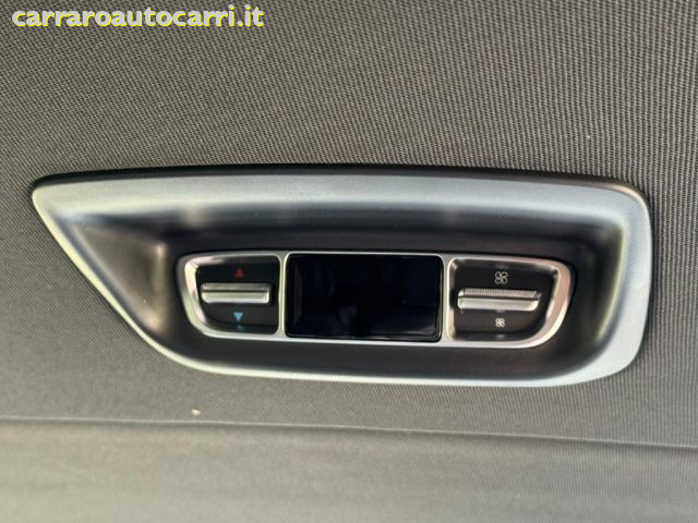 MERCEDES-BENZ V 250 usata, con USB