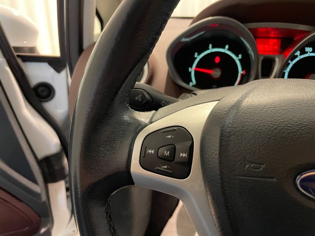FORD Fiesta usata, con Climatizzatore