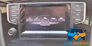 VOLKSWAGEN Golf Variant usata, con Park Distance Control