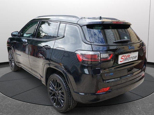 JEEP Compass usata, con Autoradio digitale