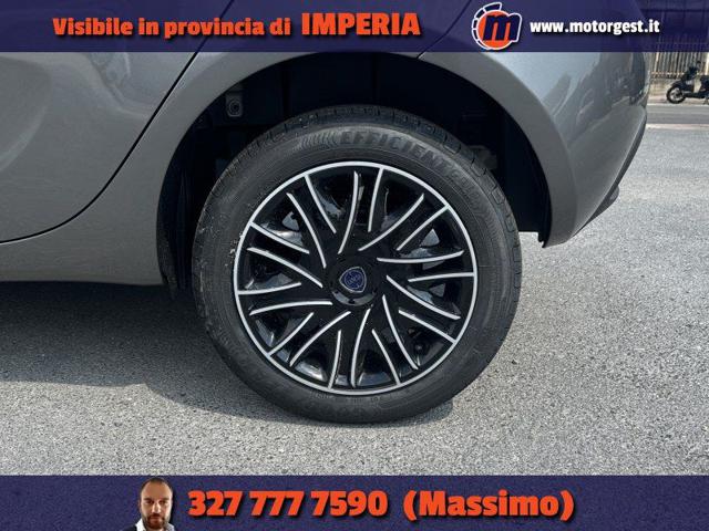LANCIA Ypsilon usata, con Sedile posteriore sdoppiato