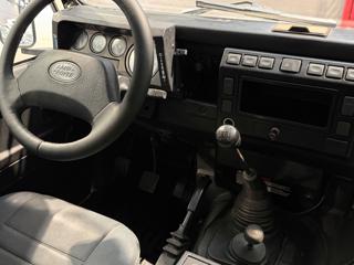 LAND ROVER Defender usata, con Sedile posteriore sdoppiato
