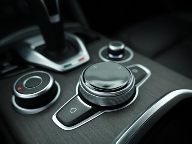 ALFA ROMEO Stelvio usata, con Sensore di pioggia