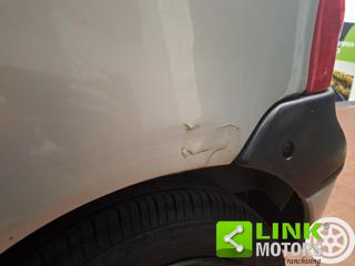 RENAULT Twingo usata 19