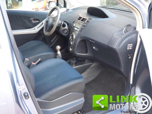 TOYOTA Yaris usata, con Servosterzo