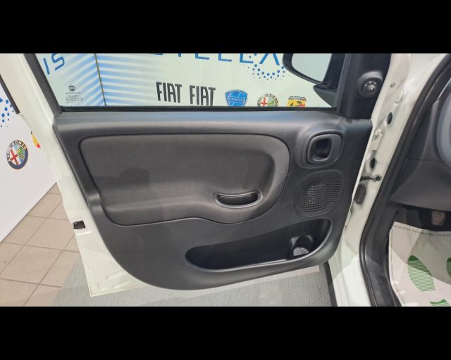 FIAT New Panda usata 18