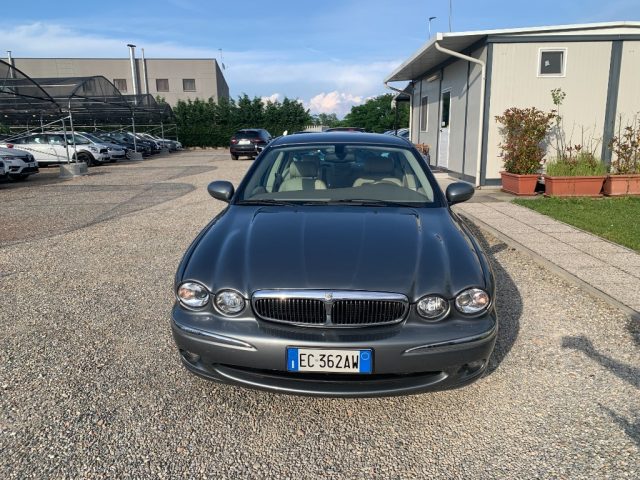 JAGUAR X-Type usata, con Airbag