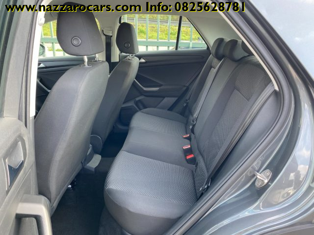 VOLKSWAGEN T-Roc usata, con Autoradio