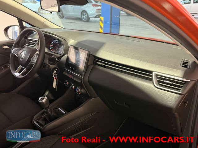 RENAULT Clio usata, con Cruise Control
