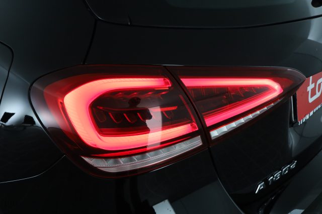 MERCEDES-BENZ A 180 usata 10