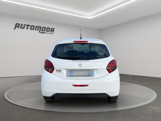 PEUGEOT 208 usata, con Autoradio