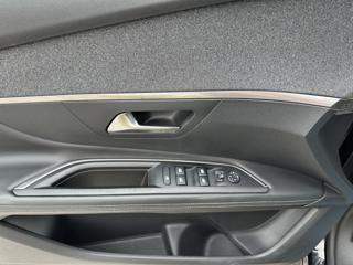 PEUGEOT 3008 usata, con Chiusura centralizzata