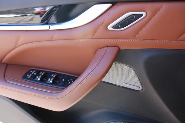 MASERATI Levante usata, con Chiusura centralizzata