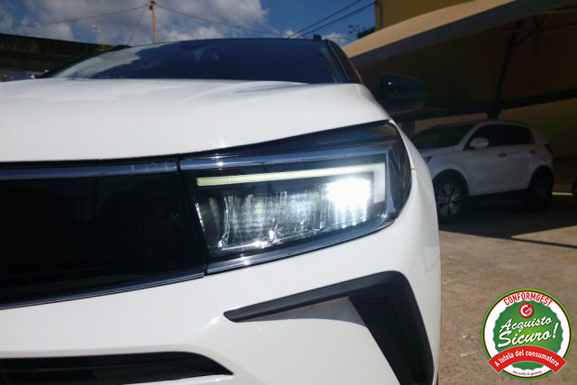 OPEL Grandland usata, con Vivavoce