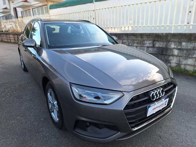 AUDI A4 usata, con Alzacristalli elettrici