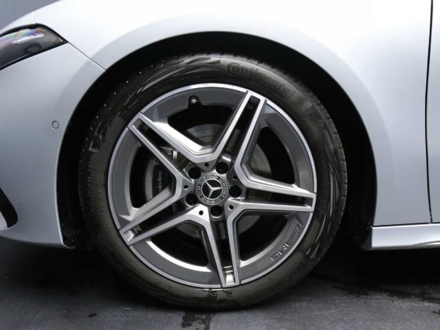MERCEDES-BENZ A 180 usata, con Climatizzatore